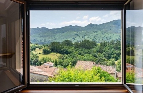 Llanes House | VV Honorato 1 - country house in Santa Eulalia (Llanes) | 4 guests