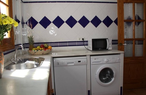Chipiona Apartment | Wohnung 'Caracola' mit Terrasse by Interhome