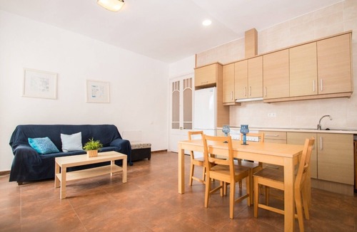 Canet de Mar Apartment | Xaro Beach Apartment – Bright Family Apartment 2 Minutes from the Beach