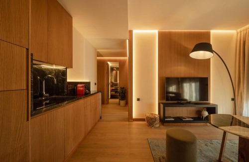 San Vicente Apartment | Your Perfect Sevilla Stay Starts Here!