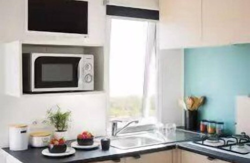 Malgrat de Mar House | ZEcamping 4 étoiles piscine mobil-home TV BBQ clim 22m2