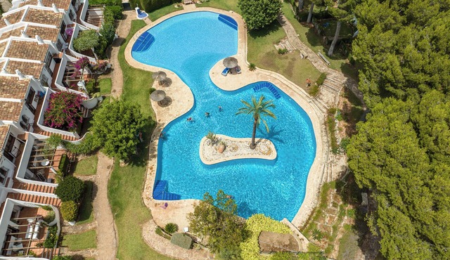 1 bed Apartment in Los Lagos Near Javea, Jesus Pobre & Denia With a/c & Wi-fi