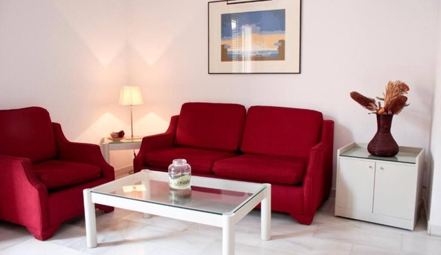 1 Bedroom Apartment In Mairena Del Aljarafe