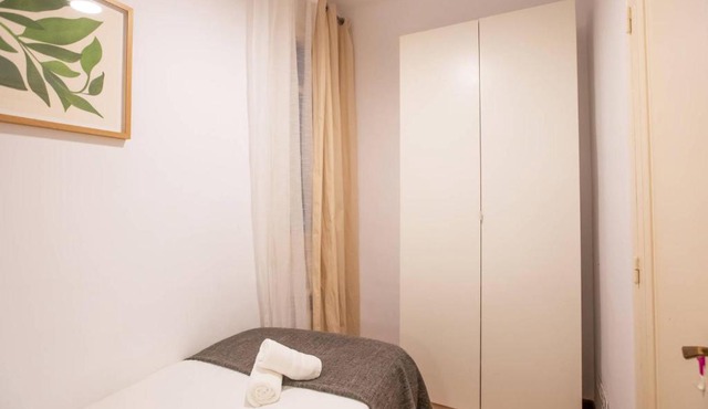 11IND1116 - Apartment near Sagrada familia