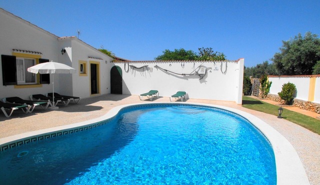 3 bedroom villa with private pool, free WiFi