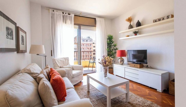53PRO1096 - Huge flat in the heart of Barcelona