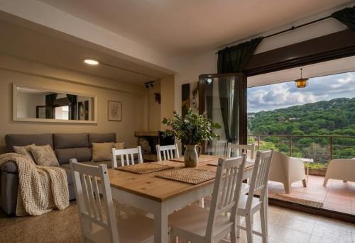 Apartamento con chimenea, terraza y acceso al pantano in San Martín de Valdeiglesias