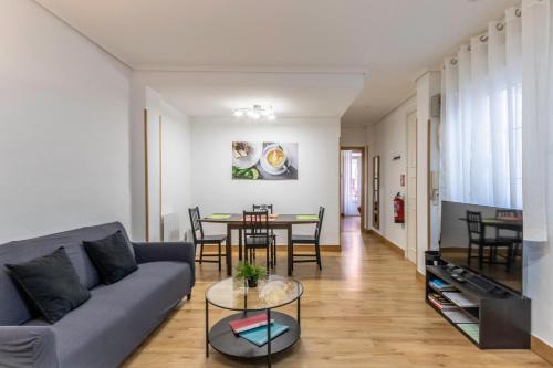 Apartamento junto al Guggenheim con parking gratuito in Bilbao