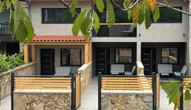 Apartamentos Cerecera