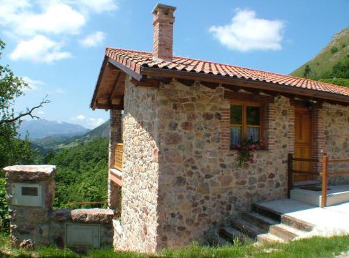 Apartamentos Rurales Vista del Sueve