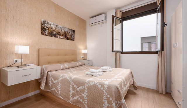Apartment 'Appartement Margari' with Wi-Fi and Air Conditioning