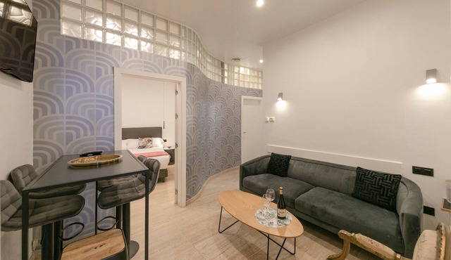 Apartment 'Guadalquivir' with Wi-Fi and Air Conditioning
