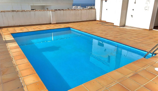 Apartment near the sea with wifi and pool