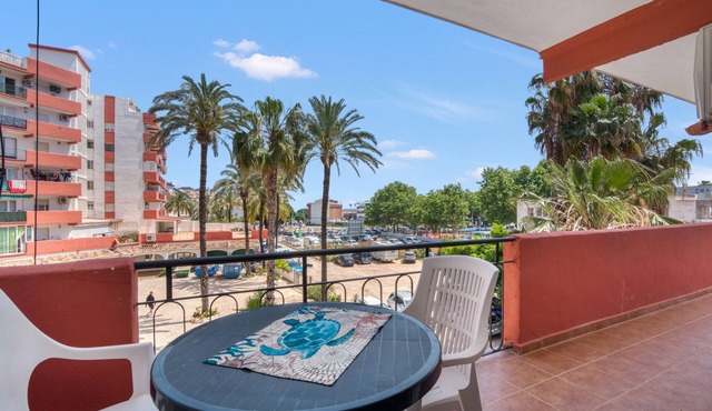 Apartment 'Rincon Del Arenal' with Sea View, Wi-Fi and Air Conditioning