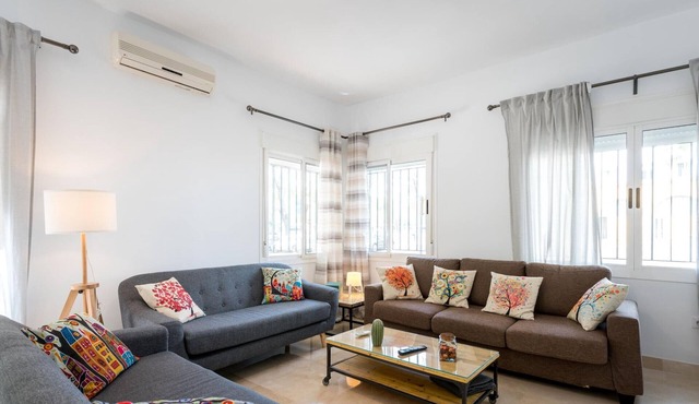 Apartment Seville, 5 bedrooms, 10 persons