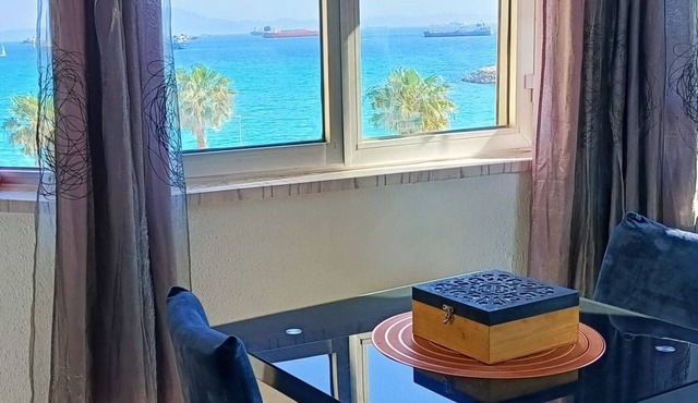 Apartment 'Sol y Mar' with Sea View & Wi-Fi
