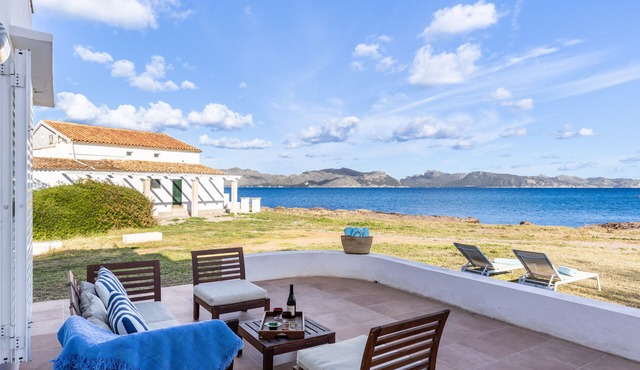 Apartment Surrounded by the Sea - Punta Xabali