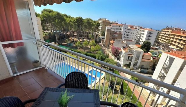 Apartment with Pool and Parking in Salou in Salou