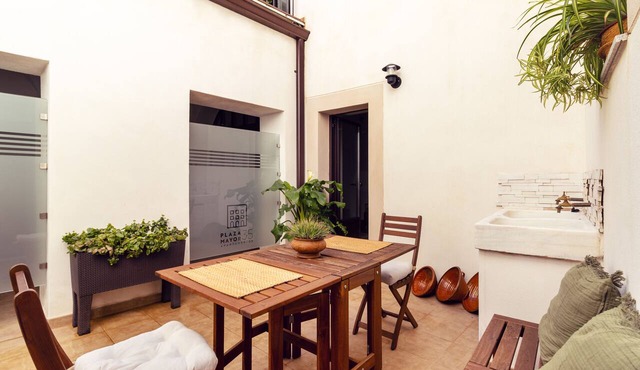 Apartments Plaza Mayor 35, 105 Family