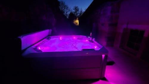 Au fil de l'O hébergement classé 5 étoiles in Semur-en-Auxois