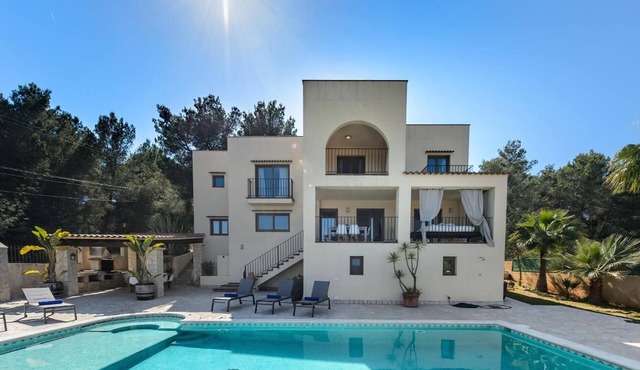 Beautiful Villa Rafaella