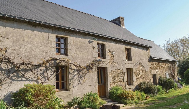 Beautiful home in Moelan sur Mer in Moelan sur Mer