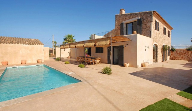 Beautiful home in Llombards, Santanyi