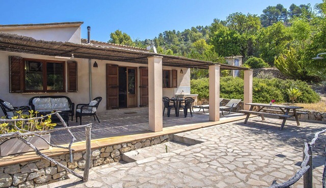 Beautiful private villa for 4 guests with WIFI, TV, terrace and pets allowed