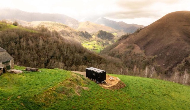 Bele Ame - Parcel Tiny House - Tiny House face aux Pyrénées, près de Lourdes MAE-4543 in Arrodets-ez-Angles
