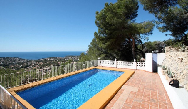 Bellevue - sea view holiday home with private pool in Benissa