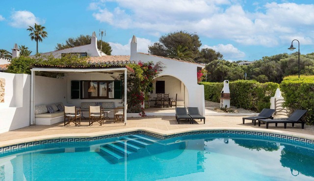 BINISAGOC A - Cozy villa with private pool - Free WiFi