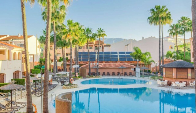 Bright 1-Bed Apartment | Costa del Sol | Sleeps 4