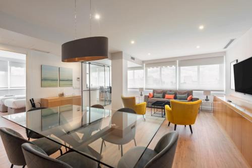 Bright Stylish - 2Bedrooms 2Baths - Salamanca in Madrid