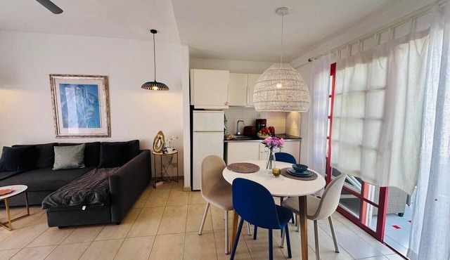 Bungalow Aloe Dunas 2 with Shared Pool, Private Terrace, and Fast Wi-Fi