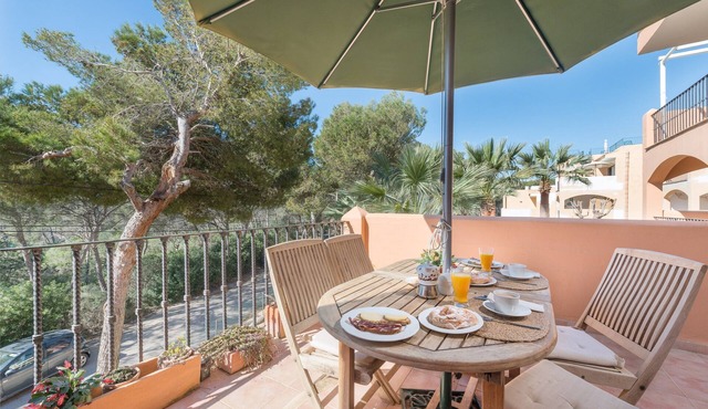 BURGIT - Modern apartment located 80 metres from the paradisaical cove of Cala Barca Trenc