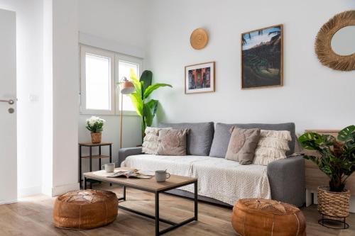 Calma Muralla House-Two bedrooms & two bathrooms
