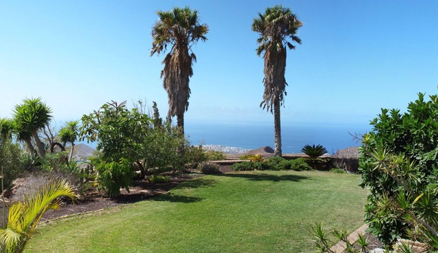 Casa Alta, we share our paradise in the south of Tenerife