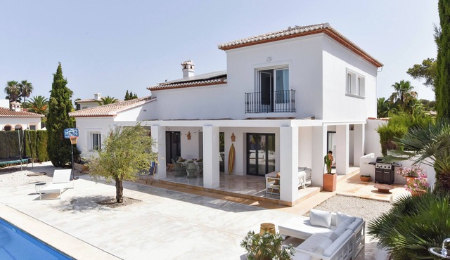 Casa Aura, Javea Villa near best beaches Granadella, Arenal, Portichol. Private