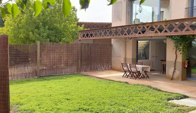 Casa con Jardin en el Corazon del Empordà