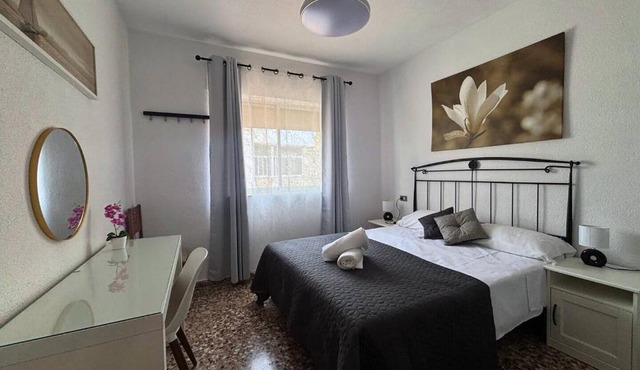 Casa Du Viño by Rental Hero