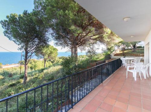 Casa familiar en Llançà, terrazas y aire acondicionado - ES-228-10