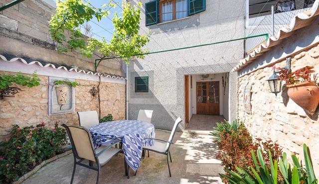 CASA MALLORCA - Traditional town house in Binissalem - Free Wi-Fi