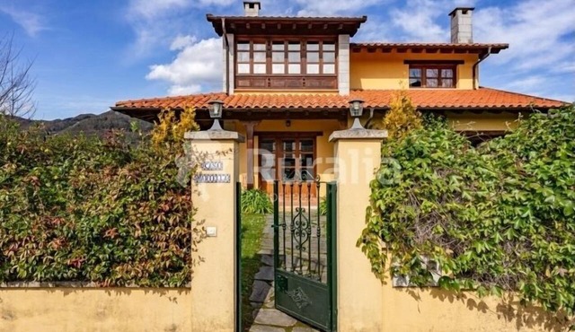 Casa Mariella - country house with views in Linares (Ribadesella)
