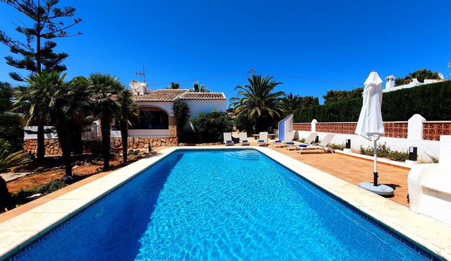 Casa Moixeta: Charming Villa in Jávea with a Private Pool and Wi-Fi