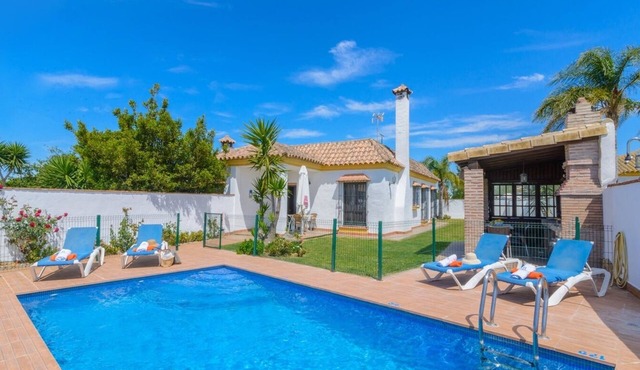 Casas Villanueva - Casa 2 Conil de la Frontera by Ruralidays