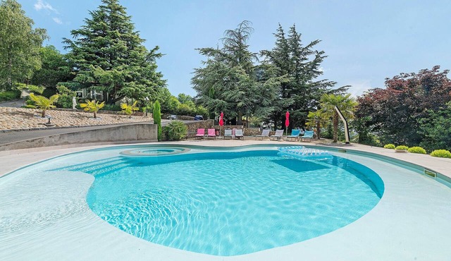 Chalet "Au Domaine De Cabu" with Mountain View, Shared Pool and Wi-Fi in Saint-Victor