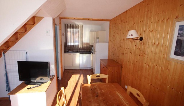 Chalet Le Dévoluy, 3 pièces, 6 personnes - FR-1-504-501 in Superdevoluy