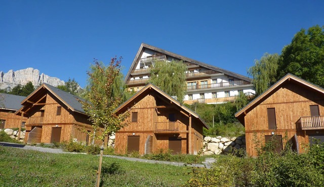 Chalet Retreat Near Slopes in Gresse-En-Vercors