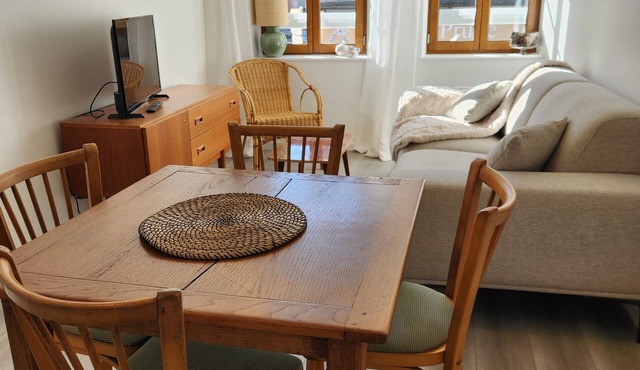 Charming 49 m² triplex in the heart of downtown Neubourg with a terrace in Le Neubourg