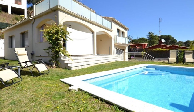 Club Villamar - Fantastic house with private pool and beautiful garden has terraces and wifi